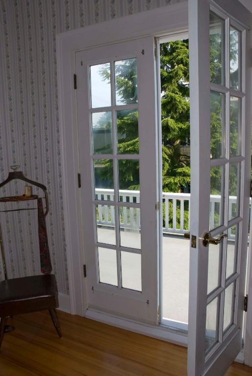Bayside Bed And Breakfast Еверетт Номер фото